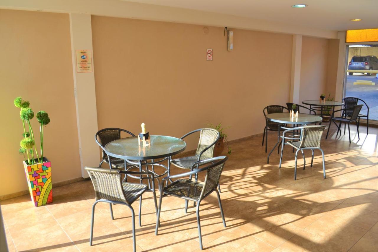 ויז'ה קרלוס פאס Hotel Brisas מראה חיצוני תמונה